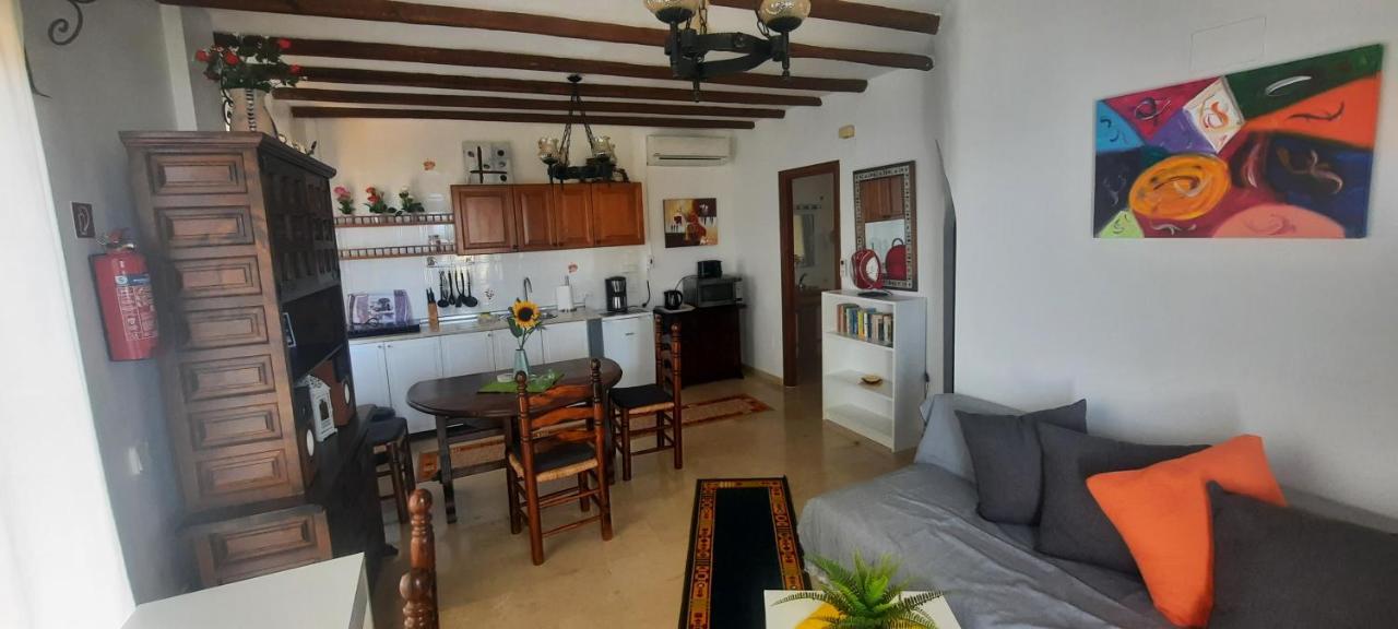 Maryvilla 42F Калпе Стая снимка